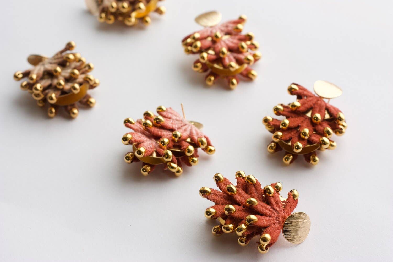 This Ilk - Vente Clous d'oreille - Boucles d'oreilles Corallia7