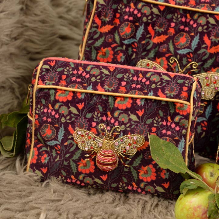 My Doris - Wholesale Pouch - Women's - PINK & GOLD BEE PATTERNED MEDIUM POUCH1