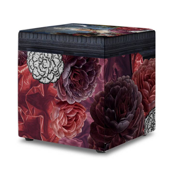 BARBARA FOOTSTOOL for wholesale by Voglio Bene