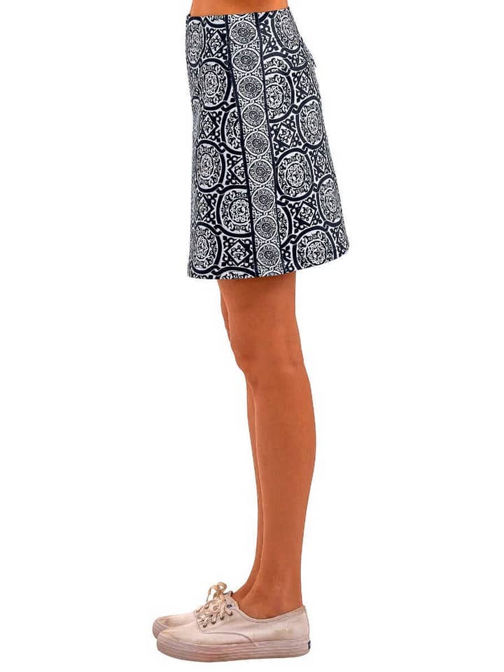 Gretchen Scott LLC – wholesale Skort – Women's – Jersey Skippy Skort - Sultan's Dining Room1