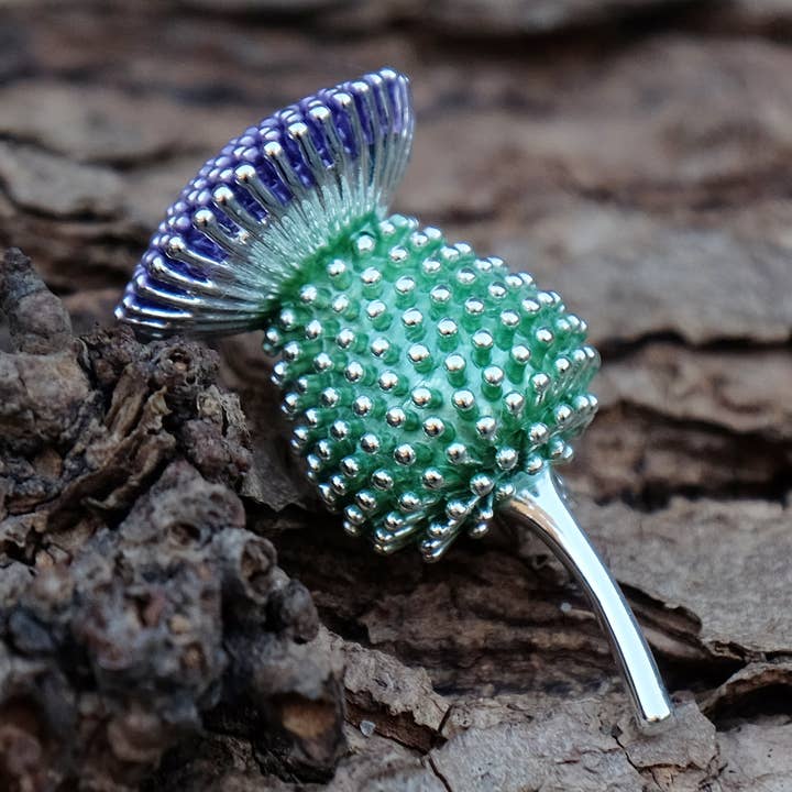 Distel Violette Blumenbrosche für den Großhandel von Alexander Thurlow & Co Ltd