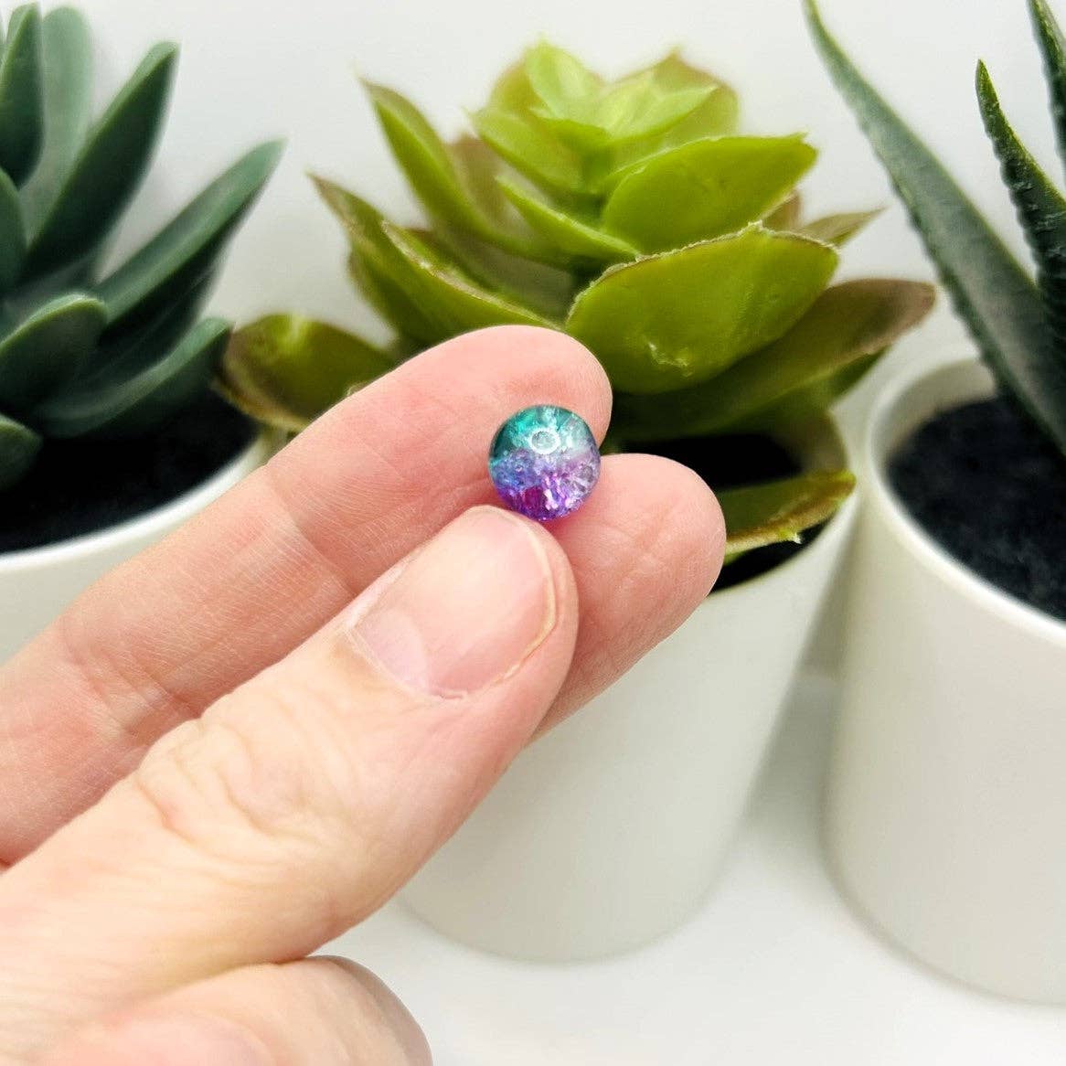 Guerrilla Charm - Wholesale Beads - 8mm Purple and Green Crackle Glass Beads2