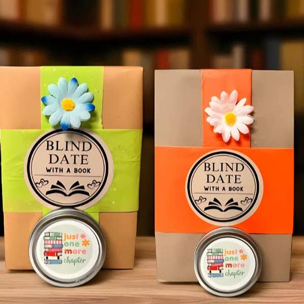 Nefer Designer Candles & Home Decor – wholesale Crafts, hobbies and DIY – Blind Date with a Book & Candle Gift Set7