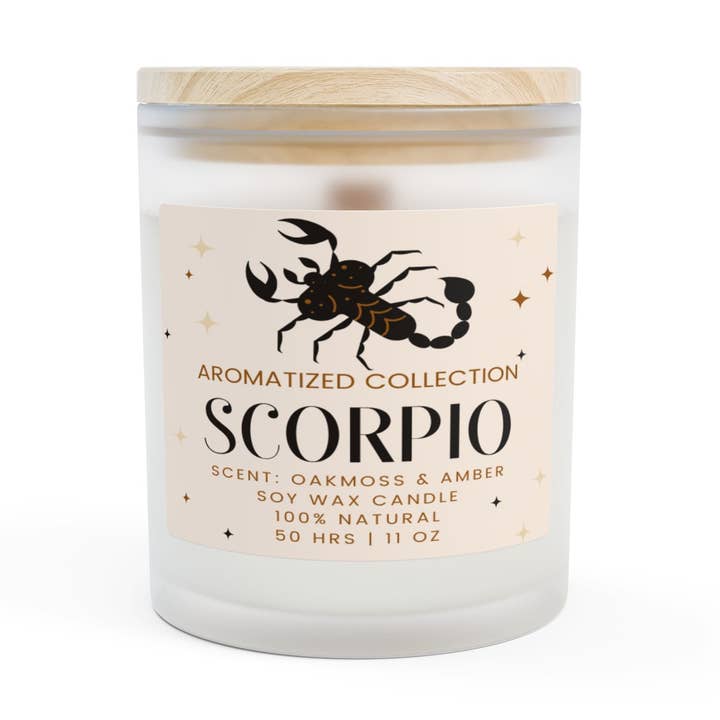 Bougie parfumée Scorpion Mousse de chêne & Ambre, 11oz Verre dépoli || Décoration du zodiaque, cadeau de relaxation, parfum d'intérieur, cadeau astrologique, bougie de soin personnel pour la vente par Aromatized Collection