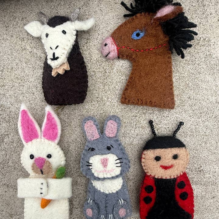 Lungta Imports - Wholesale Finger Puppet - Kids & Baby - Finger Puppets, Animal Puppets, Farm Animals Set of 5 pcs3