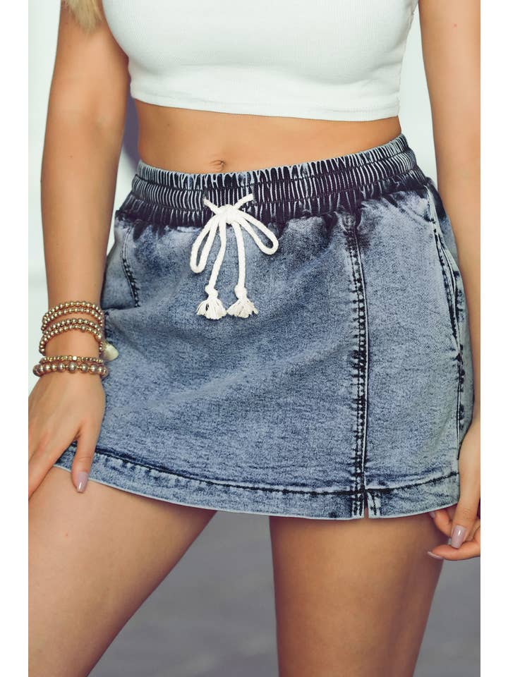 1 the Woman - Wholesale Shorts - Women's - Drawstring High Waist Pocketed Denim Shorts