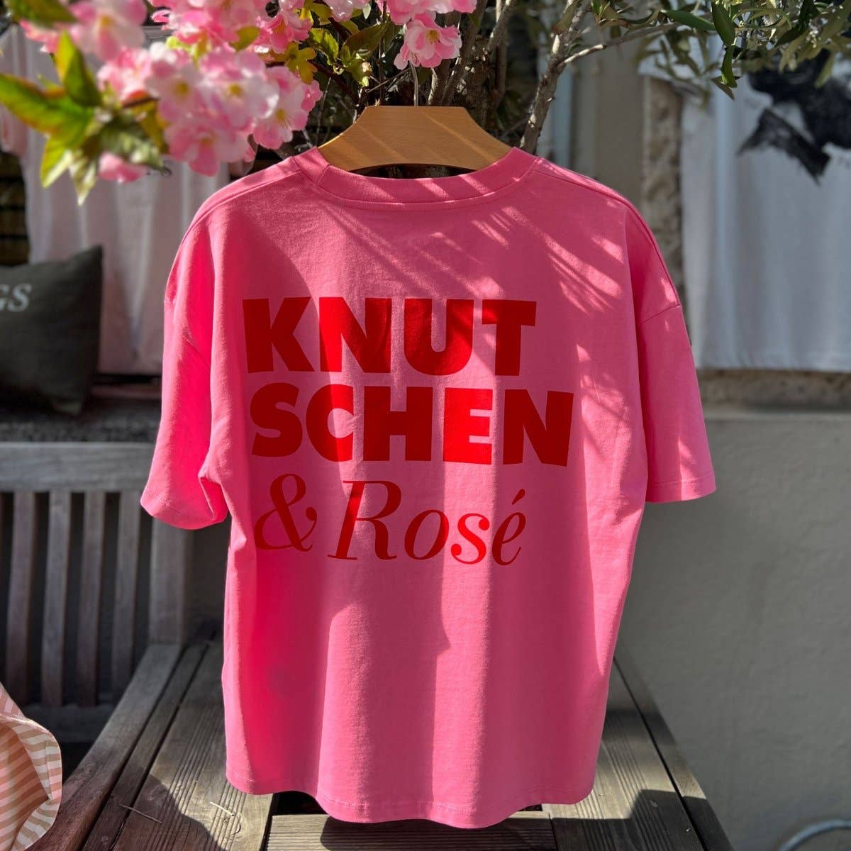 Pulver Blei - Wholesale Screen Printed T-Shirt - Women's - Smooching & Rosé - Oversize T-Shirt Pink4