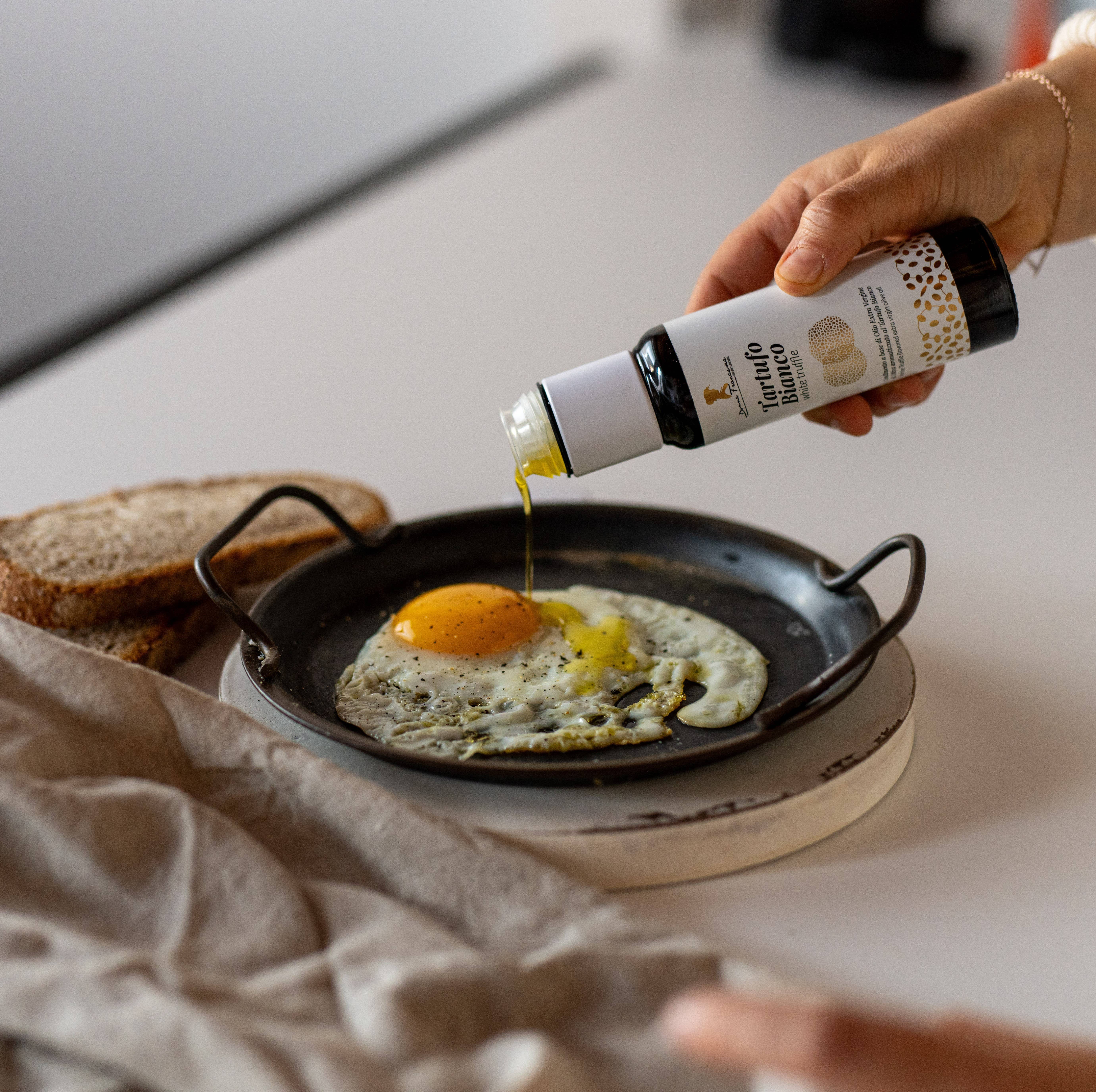 Donna Francesca - Wholesale Olive Oil - Truffle Flavoured - EVO Oil - Premium Quality 100 ml4