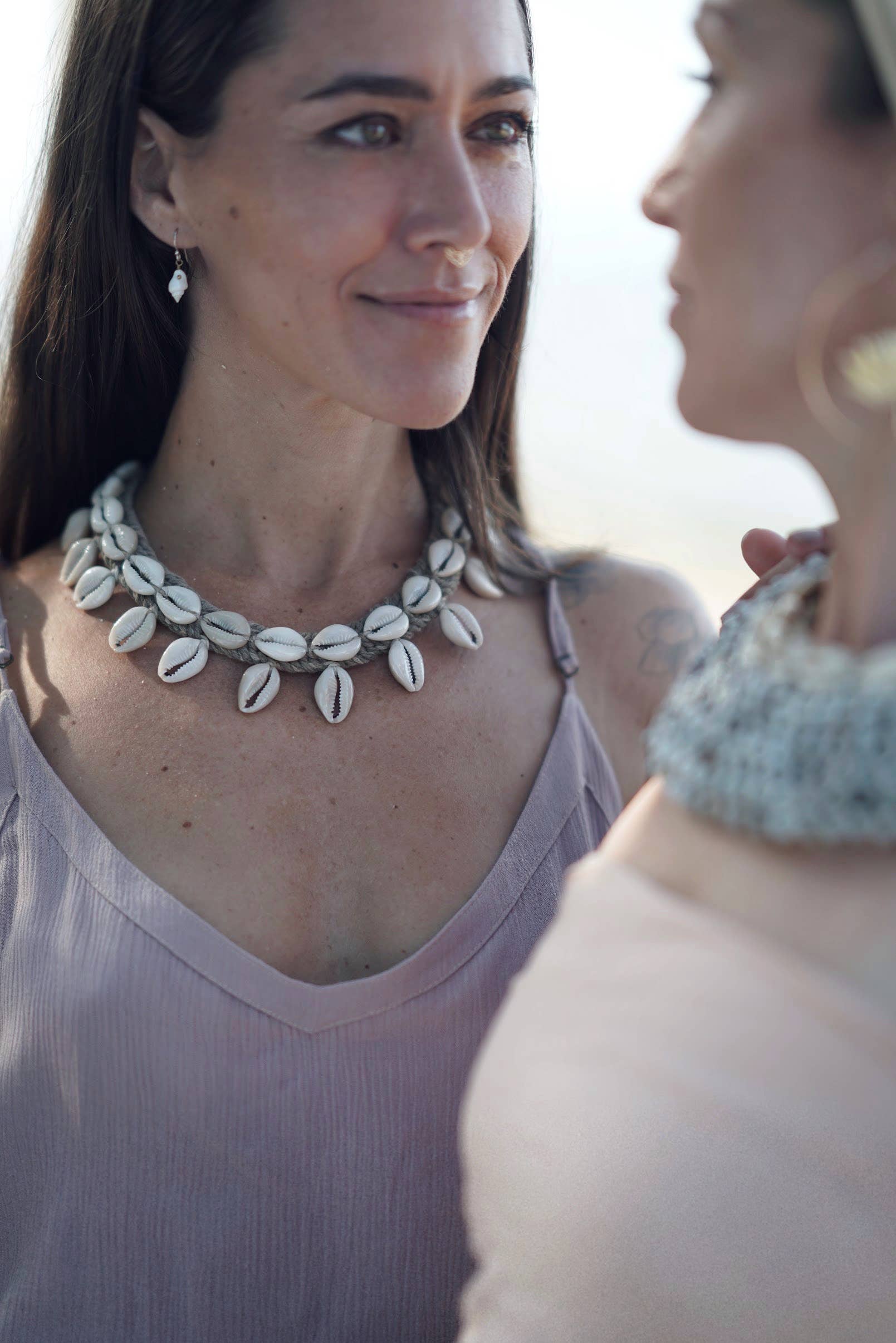 Bonisita – Engroshandel Perlehalskæde – Vintage halskæde med cowrie-skaller fra Papua3