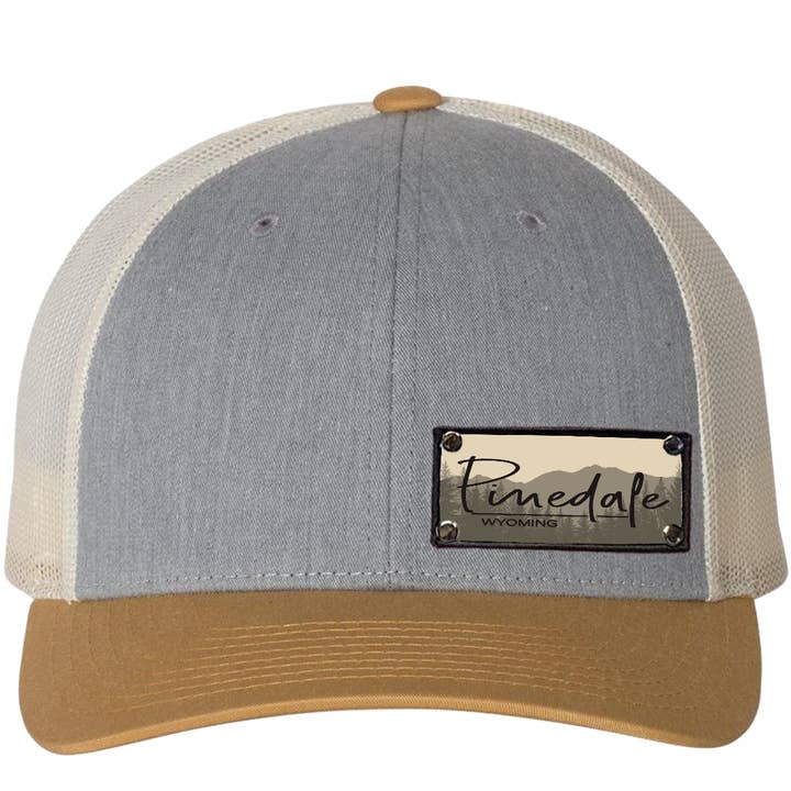 Pinedale Cream Destination auf einem RCH115 HGRY.BRC.AGLD Hut für den Großhandel von Stryder Gear