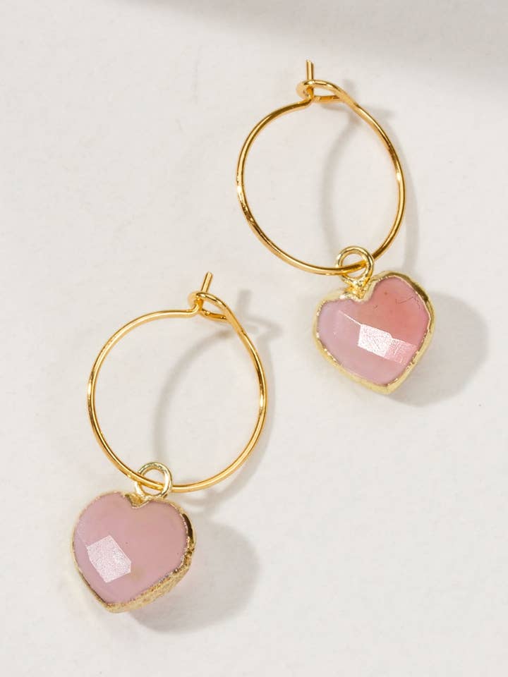 Brincos Mini Argola Coração de Conversa - Opala Rosa por atacado de Luna Norte