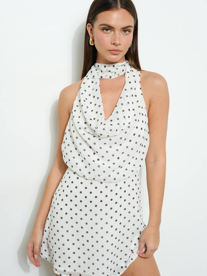 VESTIDO MINI CON CUELLO HALTER DE LUNARES KAYA - Coqueto para venta al por mayor de Pretty Garbage