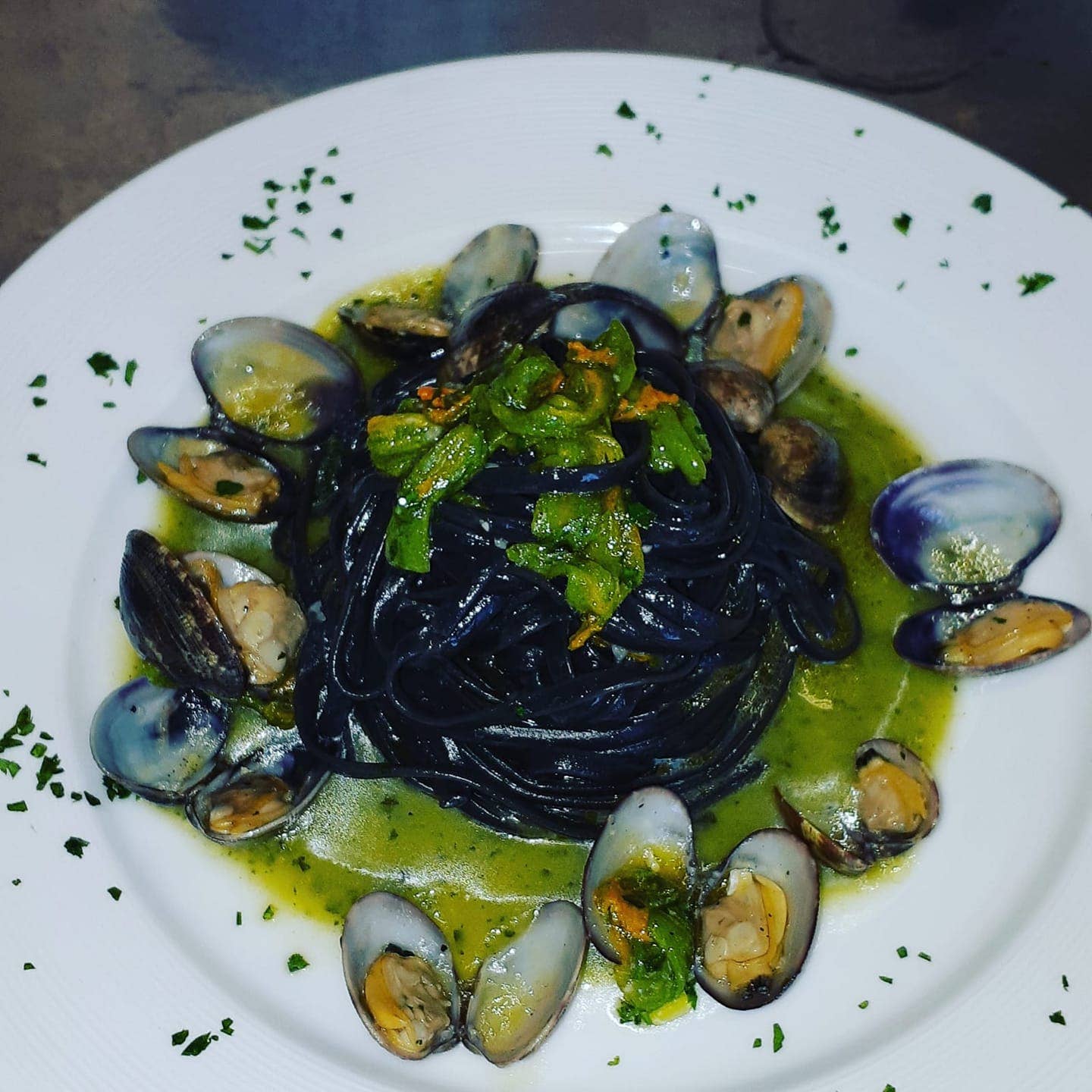 Pasta Centoni - Lorè S.r.l. - Vente Pâtes - Linguine parfumées à l'encre de seiche 500 g3