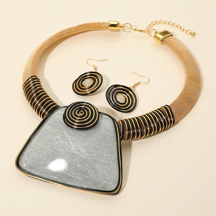 Sensibling Corp. - Wholesale Jewelry Set - Bold Resin Geometric Pendant Accent Statement Necklace3