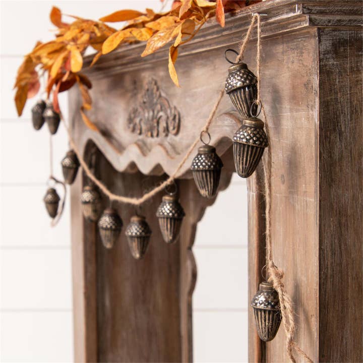 Audrey's Home & Gift - Wholesale Bunting/Garland - Garland - Antiqued Glass Acorns (PC)