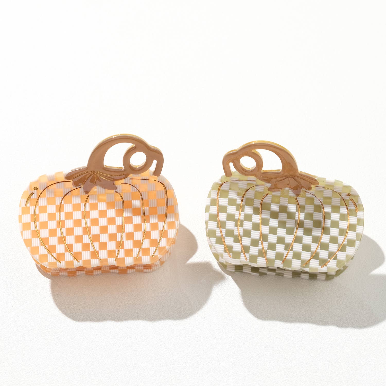 Assorted Gingham Checkered Pumpkin Claw Clip | Fall Claw Clip for wholesale on Faire4