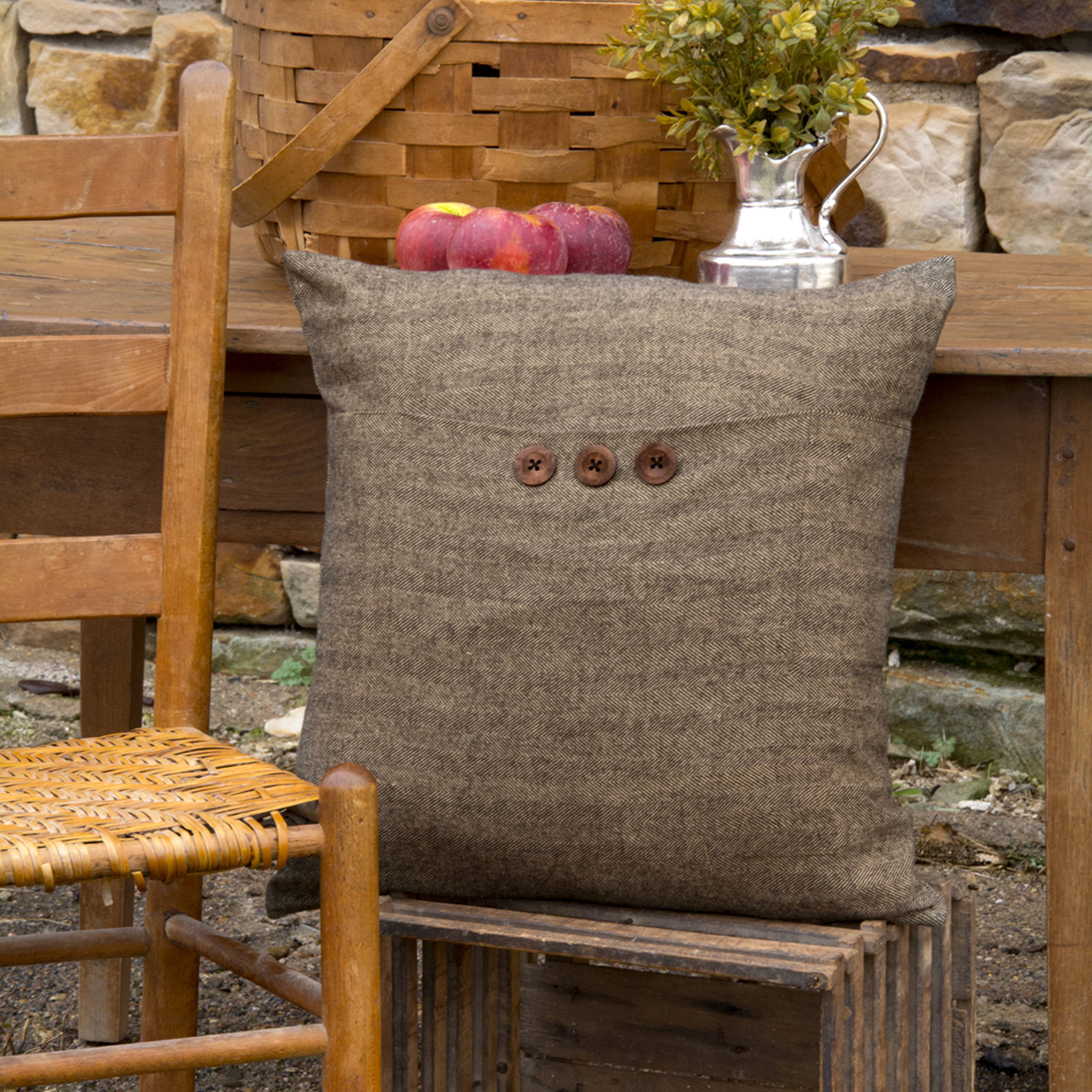 Heritage Lace - Wholesale Throw Pillow Cover - Highland 18x18 Tan Black Cotton Pillow Cover0