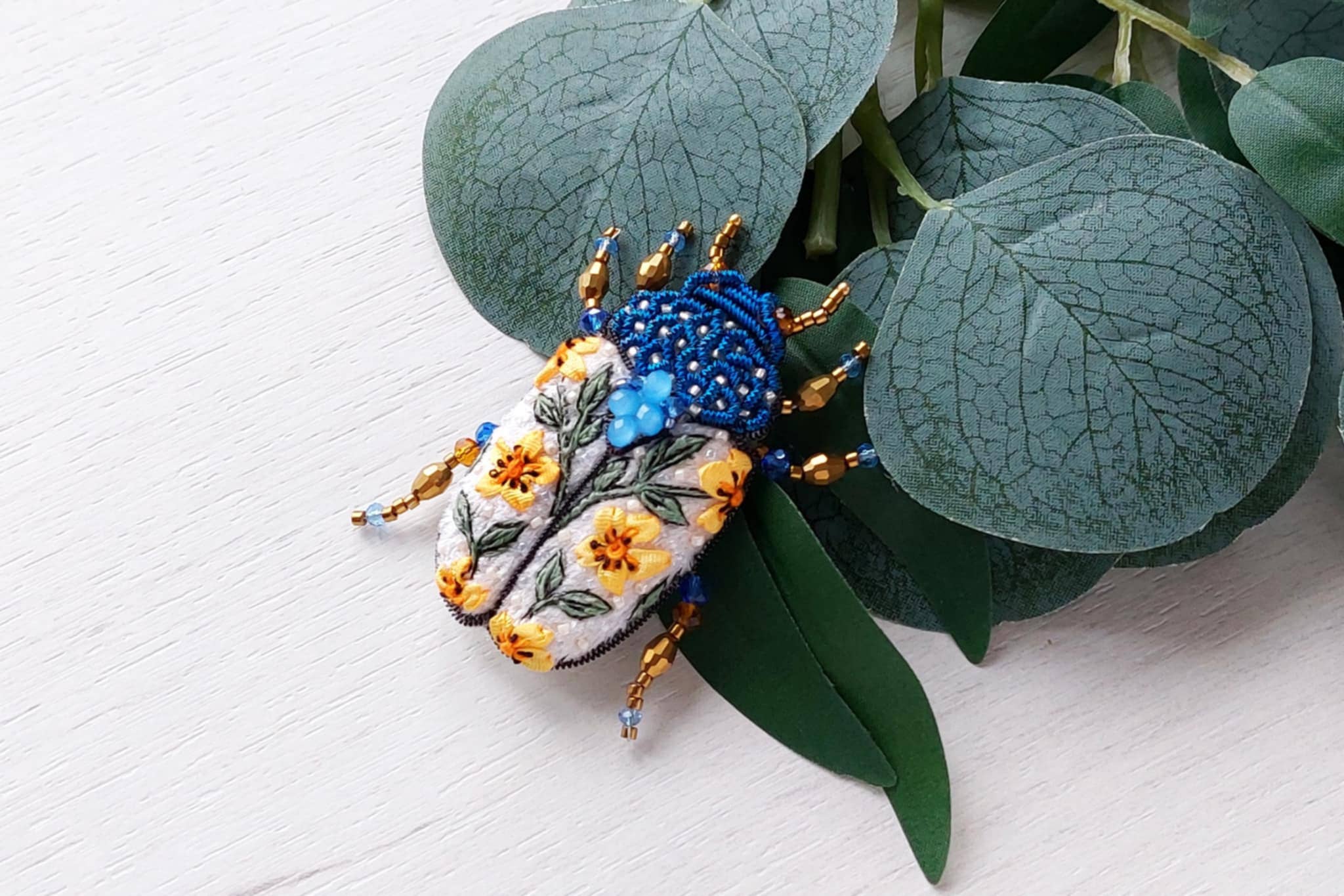 BeadSplendour - Vente Broches - Broche scarabée Broche coléoptère Broche perlée Insecte broche3