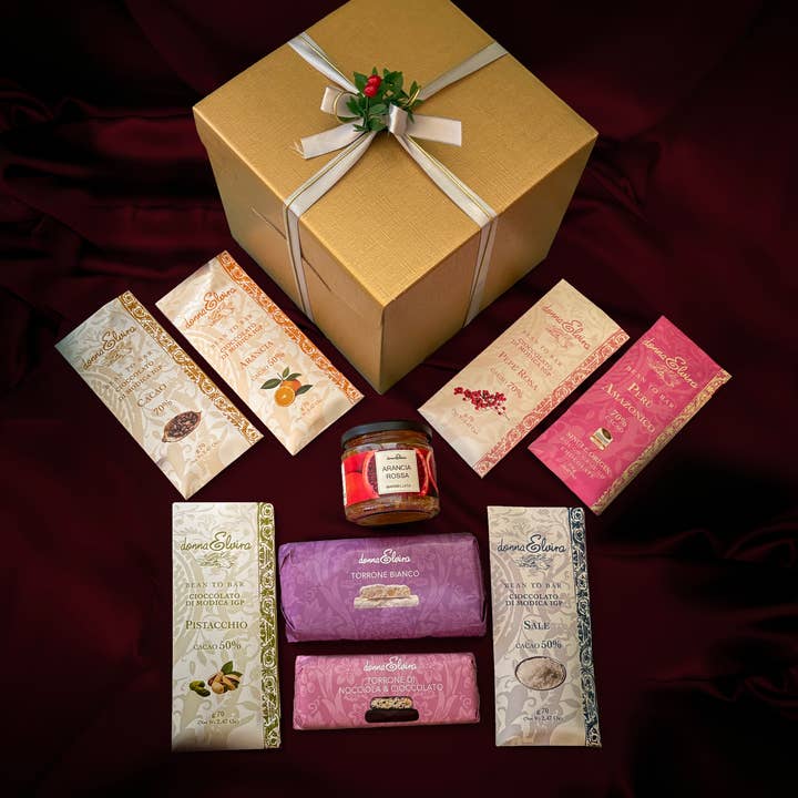 DONNA ELVIRA dolceria di Roccasalva Elvira - Wholesale Gift Box - Gold Christmas Gift Box1