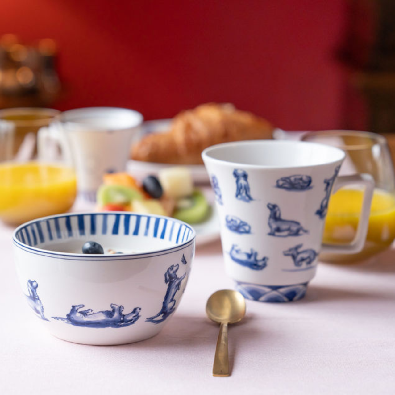 Heinen Delfts Blauw - Wholesale Bowl - Yogurt bowl Dachshund Naan1