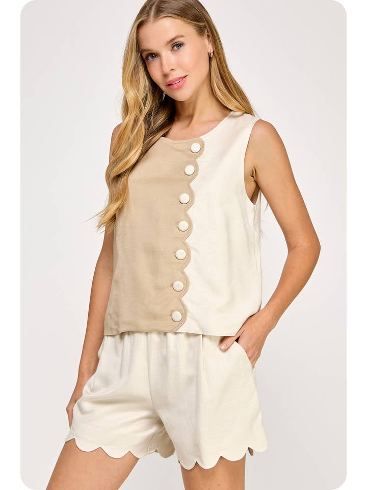 Strut & Bolt – wholesale Blouse – Women’s – Scallop Linen Sleeveless Top7