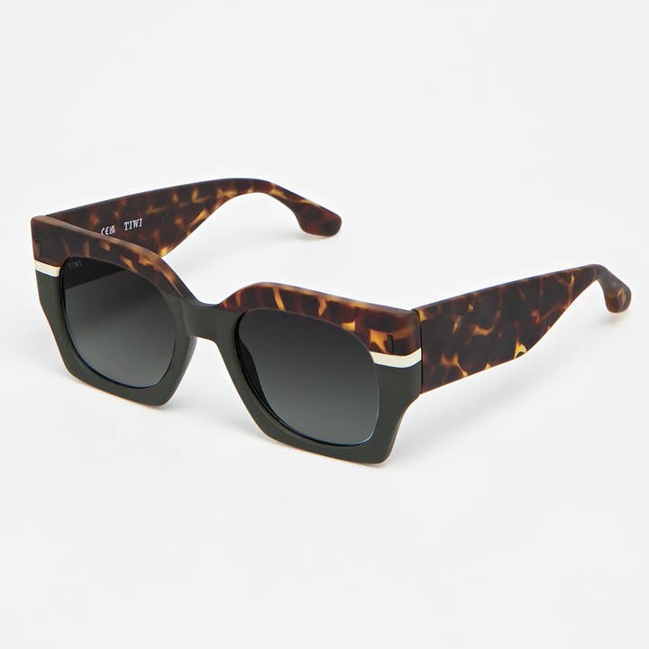 TIWI - Vendita all'ingrosso Occhiali da sole - Donna - Occhiali da sole in gomma tricolore verde/marrone tartaruga con lenti verdi sfumate1