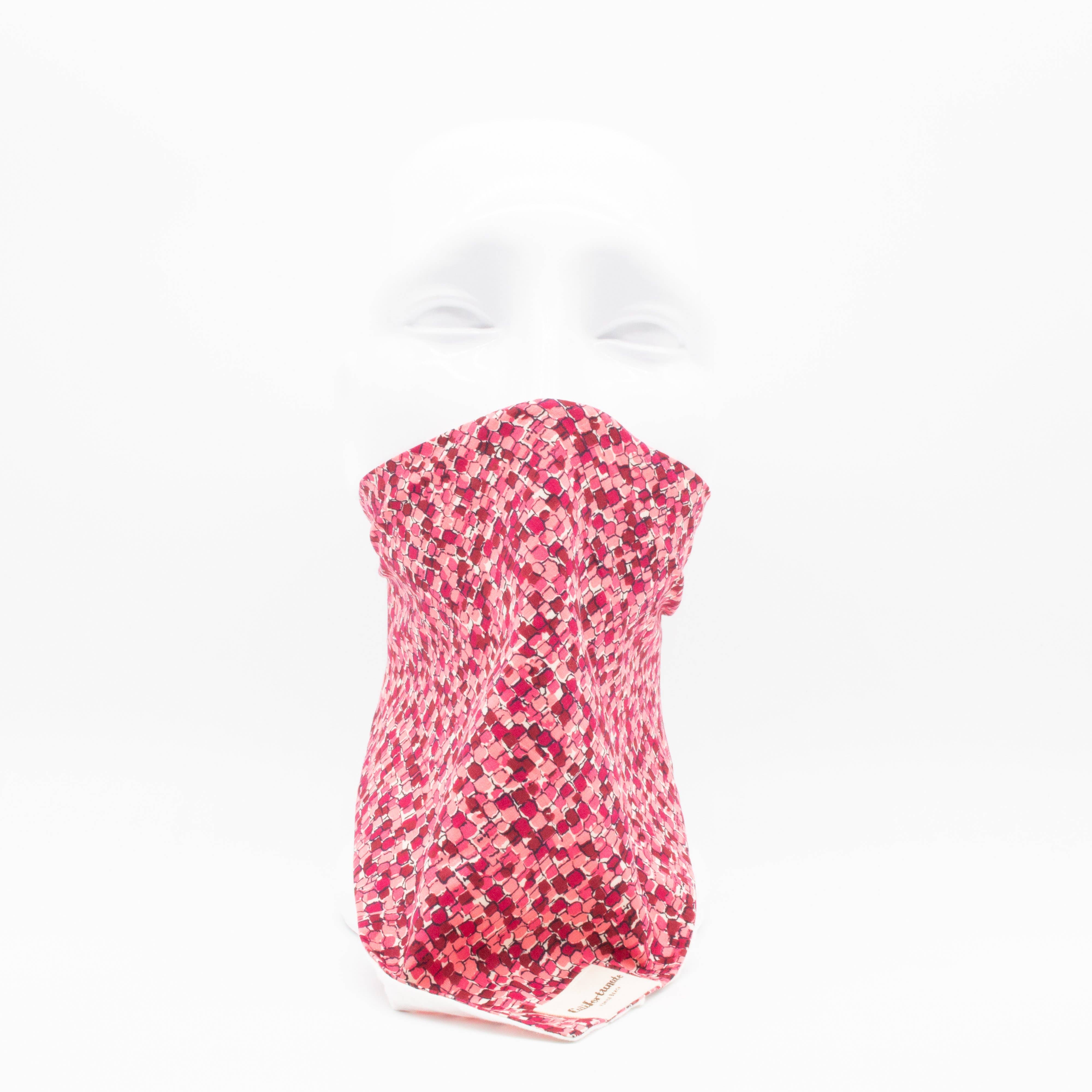 Maskdanna by Califortunate - Wholesale Protective Face Mask/Shield - MASKDANNA RED SQUARES0