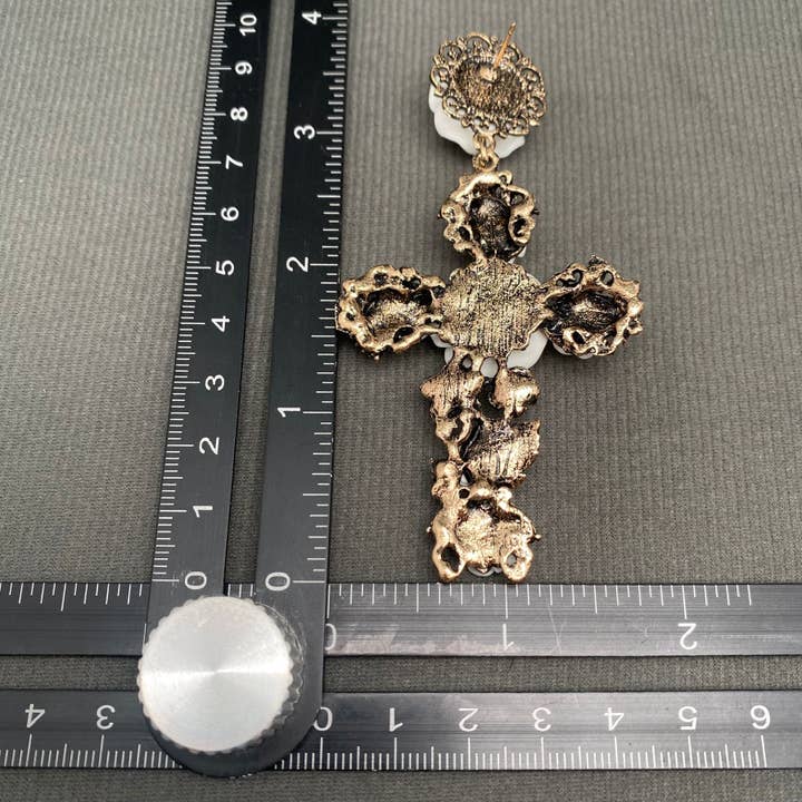 Mio Queena - Wholesale Dangle Earrings - Vintage Rose Flower Cross Post Earrings6