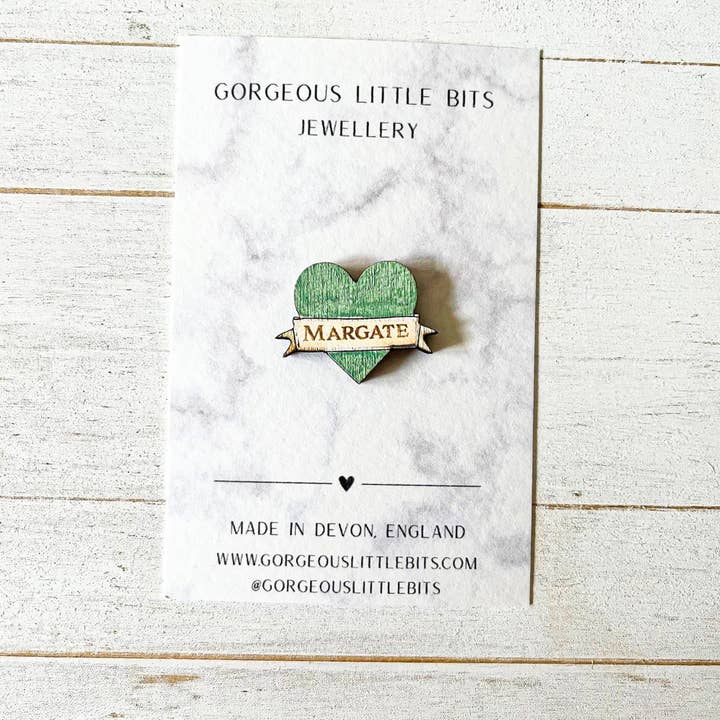 Gorgeous Little Bits - Wholesale Brooch - Mini Green Heart with Scroll Custom Pin Badge Brooch