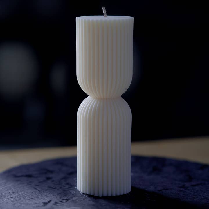 Studio Firaora - Wholesale Novelty Candle - IDA candle - soy wax