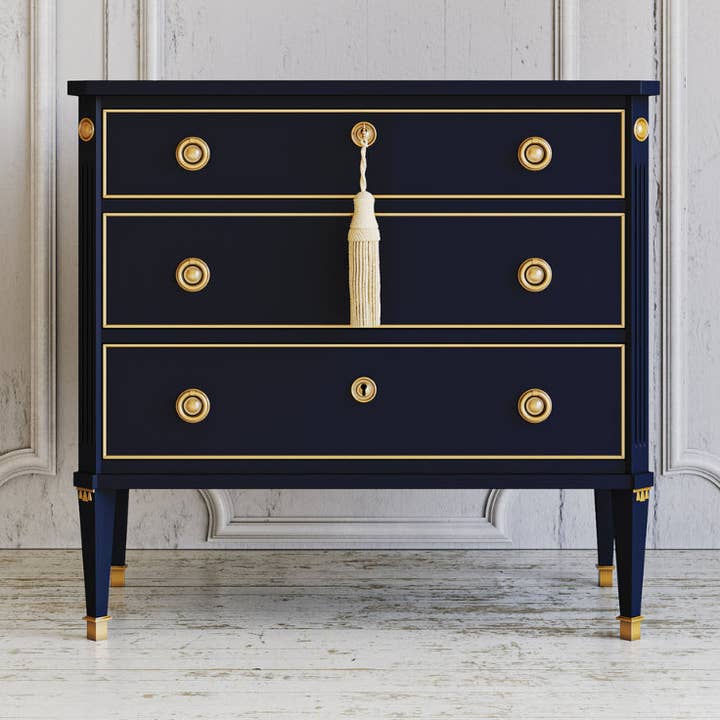 Gustavian Dresser for wholesale by Manoir