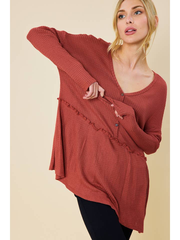 FSL Apparel - Vente Tunique – femme - ST6047 - HAUT PÉPLUM À MANCHES LONGUES ET COL HENLEY EN JERSEY GAUFRÉ13