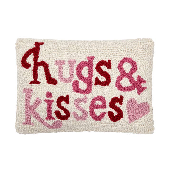 Hugs & Kisses Hook Pillow for wholesale by Peking Handicraft