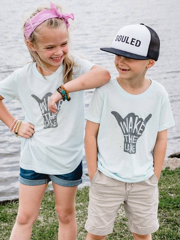 Réveillez le lac pour la vente par Bayou Blend Apparel