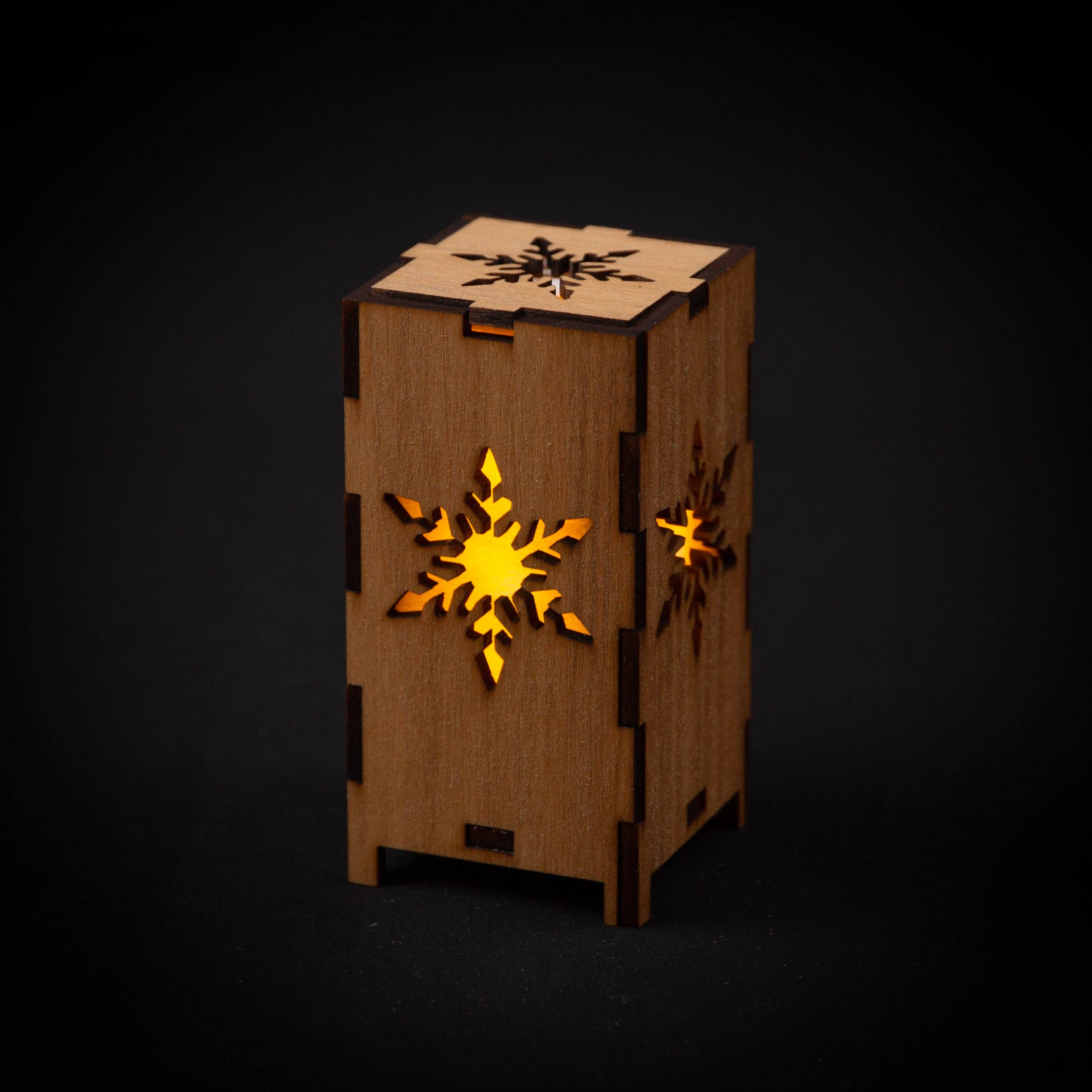 REMOVED BRAND - Wholesale Lantern - Snowflake1