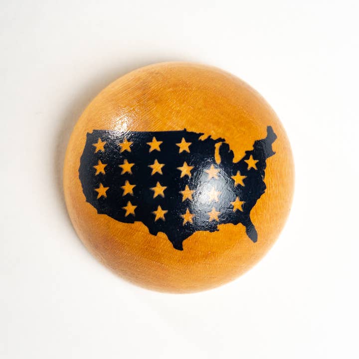 Design américain - Bleu foncé pour la vente par myknockonwood