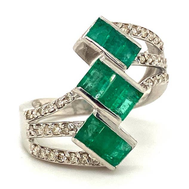 Emerald ring in .925 sterling zilver - KSR 10856 voor wholesale door Kotawala Jewels