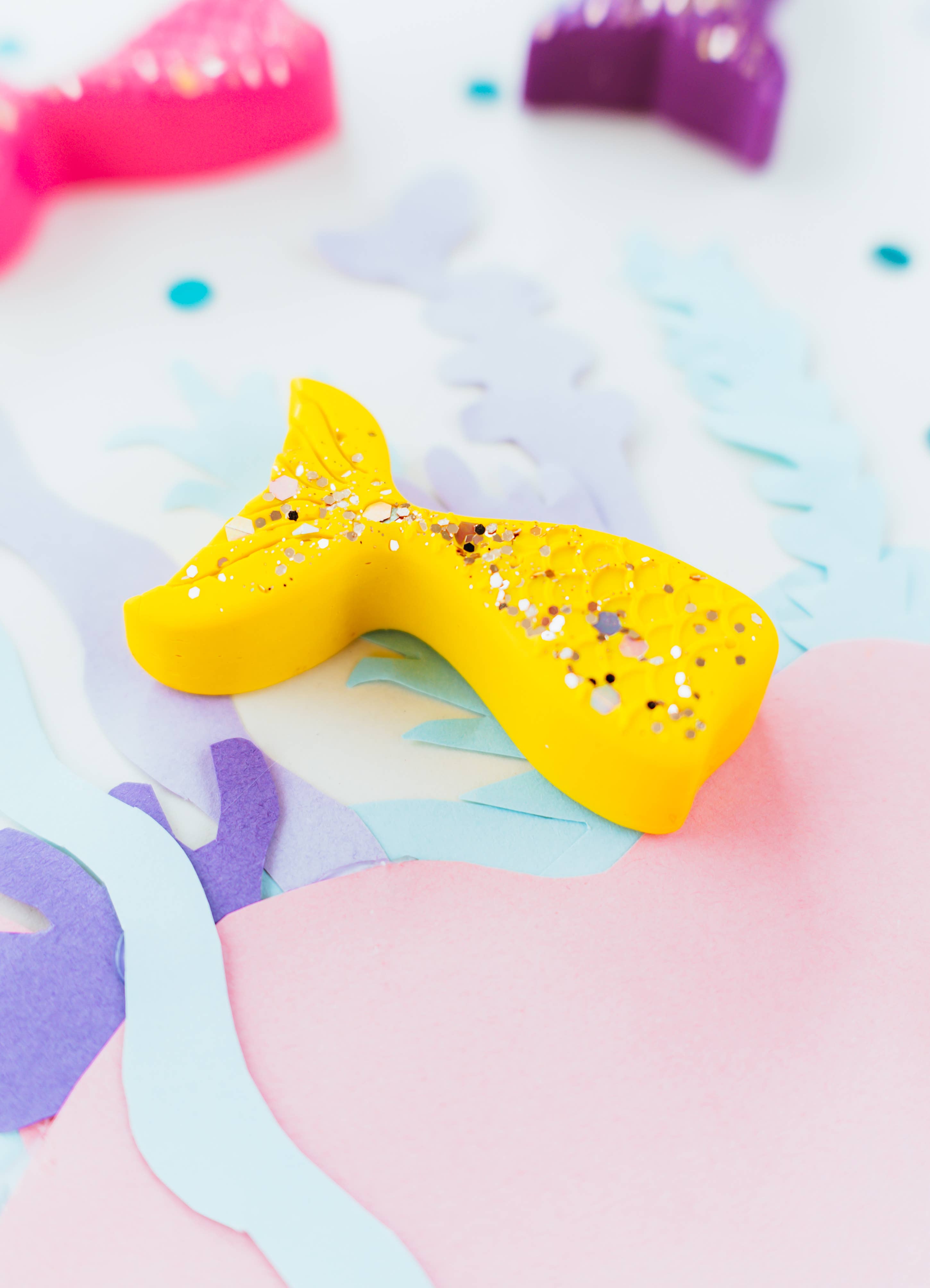 Wonder Hue Crayon Co. - Wholesale Crayons - Kids & Baby - Glitter Mermaid Crayons, Non-Toxic Kids Art Supplies5