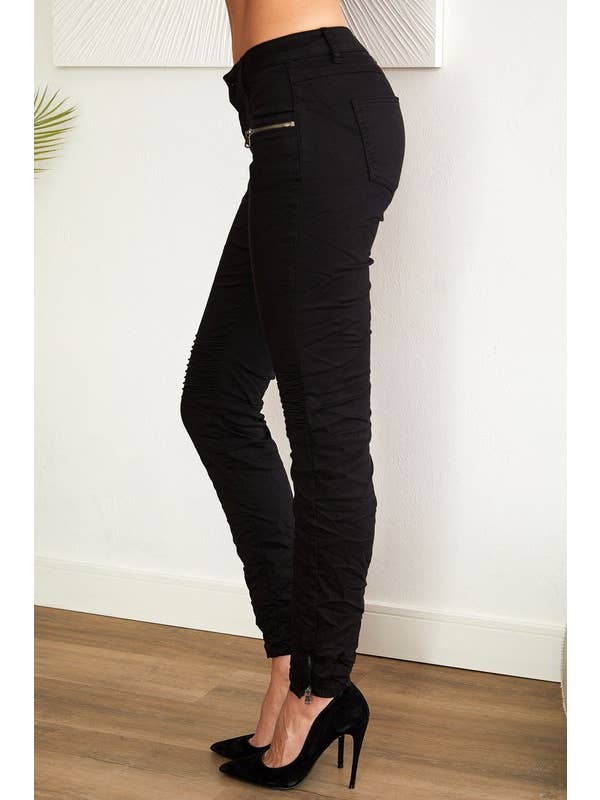 VENTI6 - Vendita all'ingrosso Jeans - Donna - PANTALONI IN DENIM INCRESPATO CON TASCA CON CERNIERA (50221-NERO)1