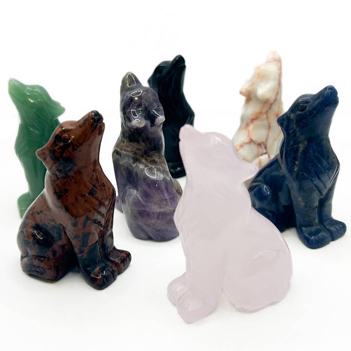 Stone Wolf Figurines for wholesale by Gifts Amazing!