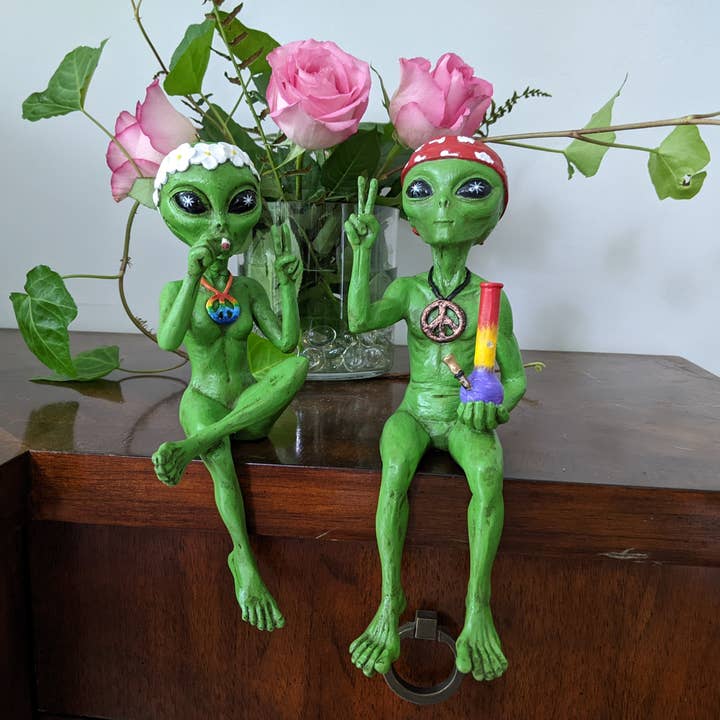 John Bernard & Company - Wholesale Decorative Figurine - “Hippie and Stoner” 10 Inch H Alien Shelf Sitter Statues