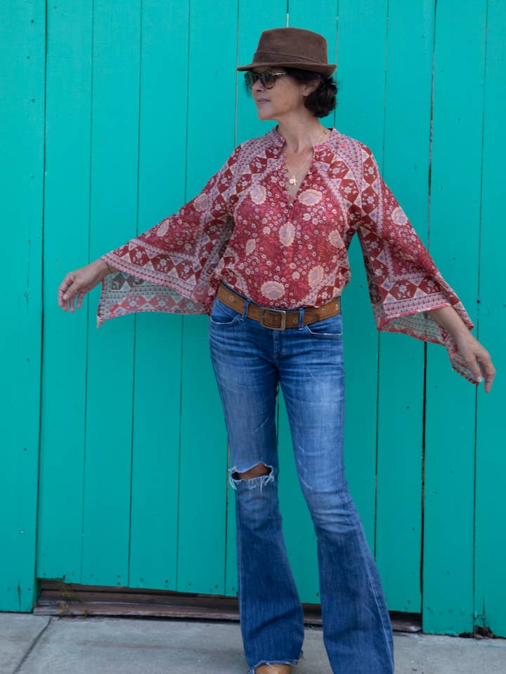 Audrey Printed Blouse Butterfly Sleeves Red for wholesale by Blue Boheme