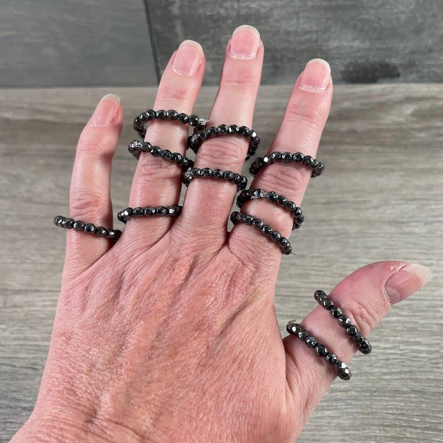 Keystone Crystals – Großhandel Band/Stapelring – Hämatit Stretchring Großhandel | Verstellbarer Kristallschmuck4