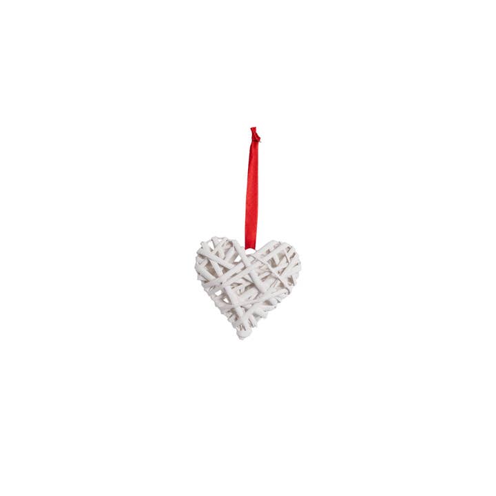 Wicker Heart for wholesale by CP INTERNATIONAL