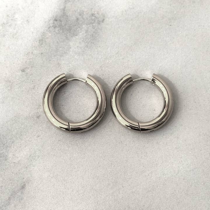Cassette Barcelona - Wholesale Hoop Earrings - Bore Stainless Steel Thick Hoop Earrings4