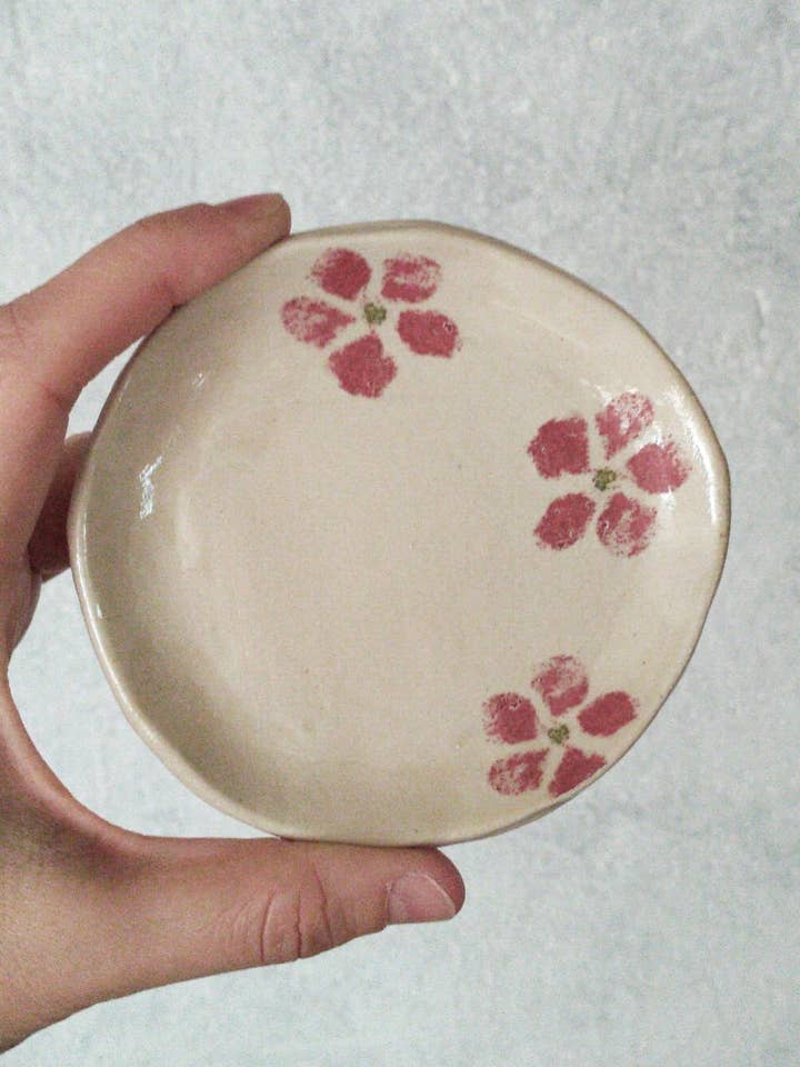 SLOW BORDEAUX SAUCER for wholesale by MARTINAS HOME