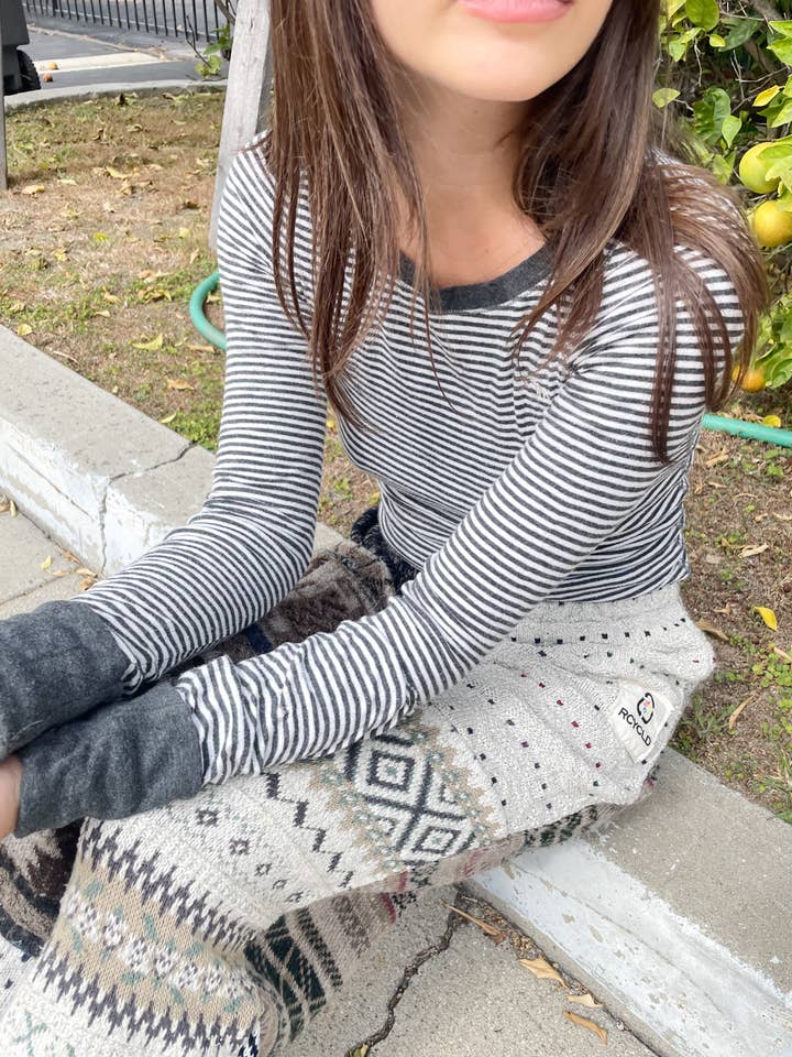 American Recycled Clothing - Wholesale Pants - Women's - Knit Sweater Pants Bundle