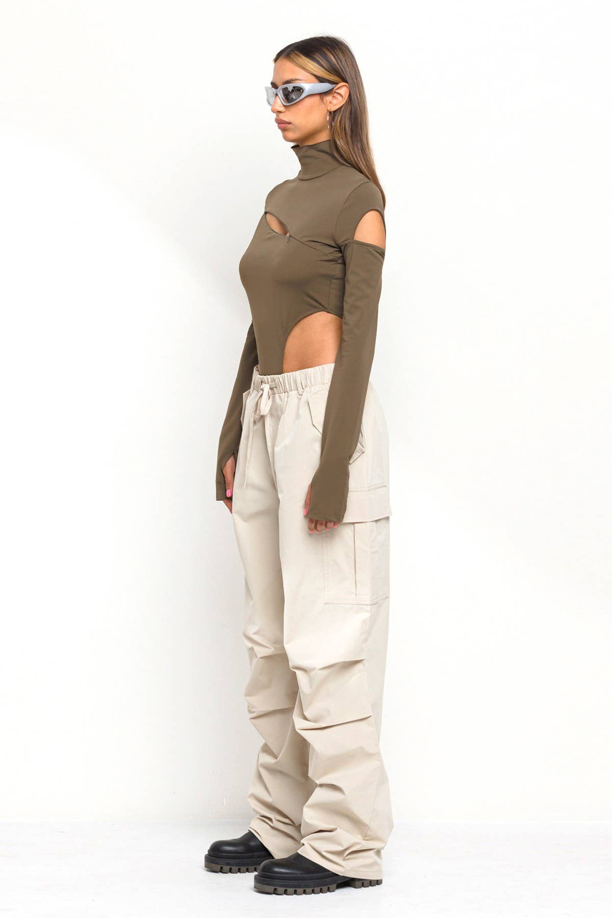 No Vacancy - Vente Pantalon – femme - Nouveaux pantalons parachute à larges jambes13