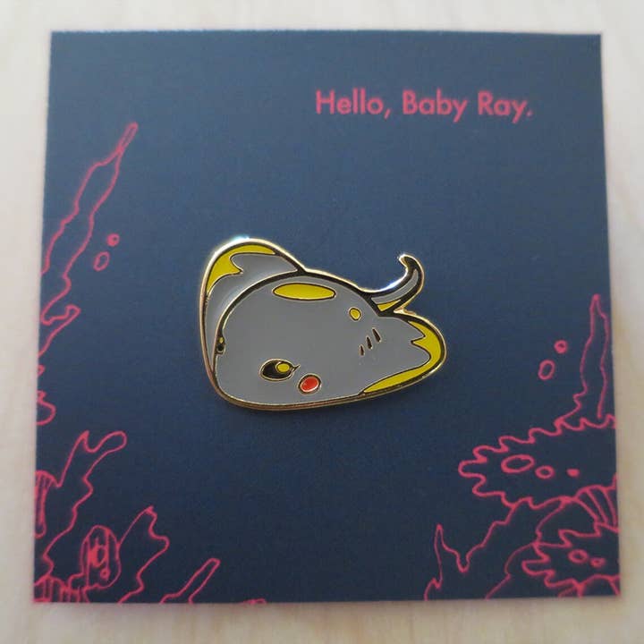Hej, Baby Ray! Emalje Pin for engroshandel hos Vuduberi
