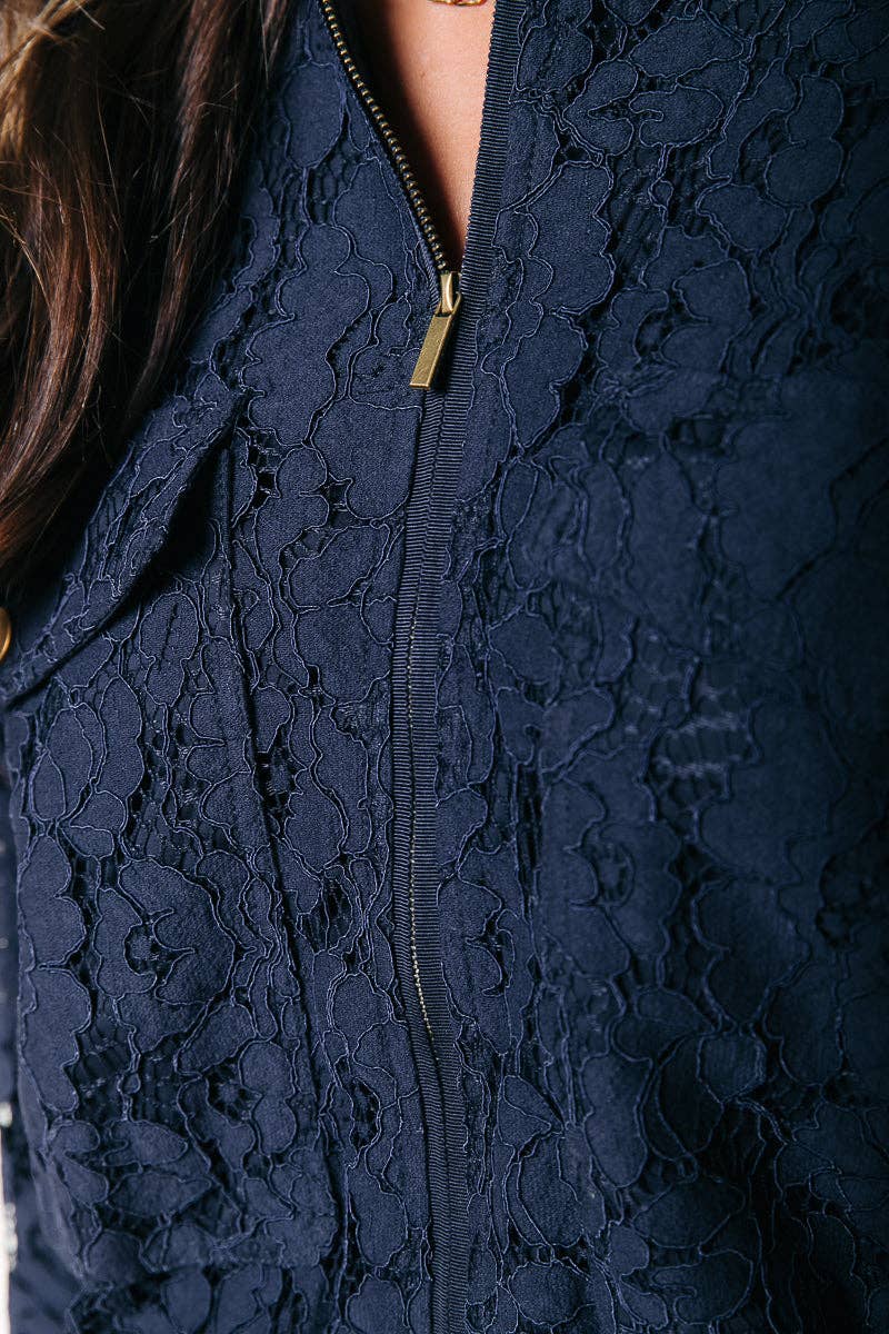 Flottan Lois Lace Bomberjacka | Marinblå för wholesale på Faire5